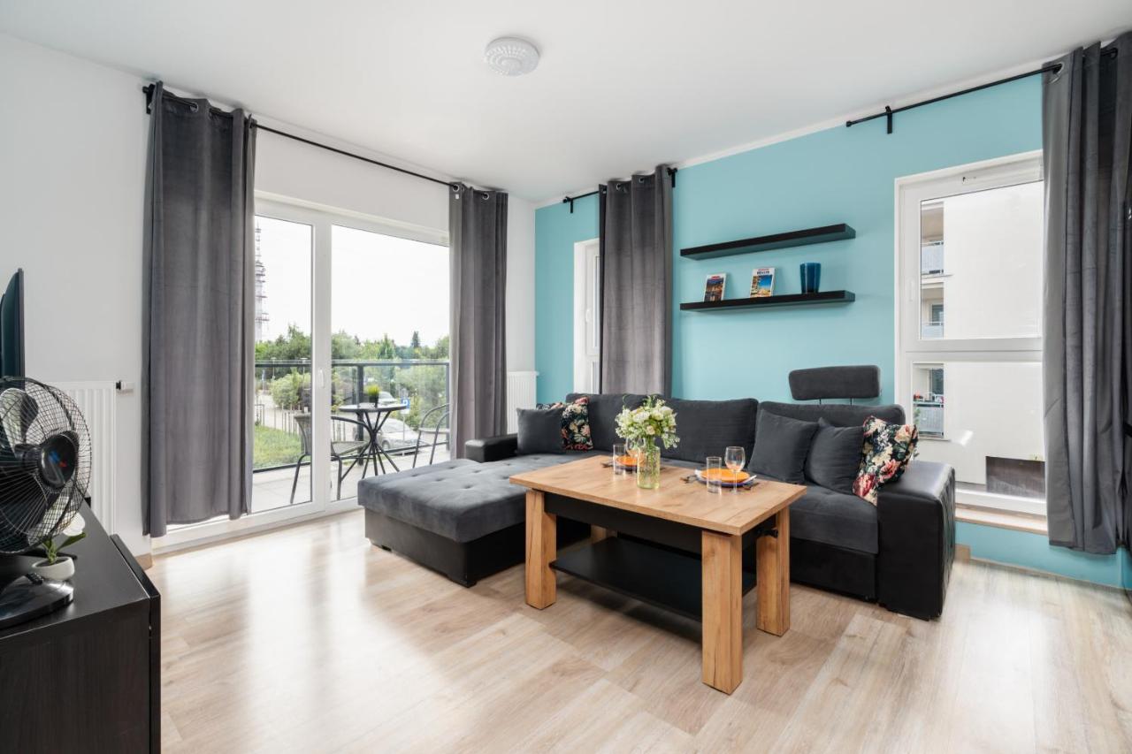 Modern Apartment With Balcony & Free Garage Poznan By Noclegi Renters Bagian luar foto